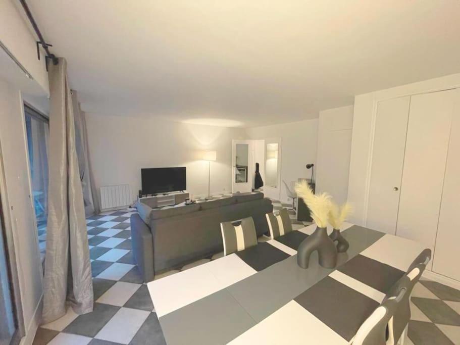 9 Min From Chateau De Vincennes - Paris & Disney Apartman Saint-Maurice  Kültér fotó